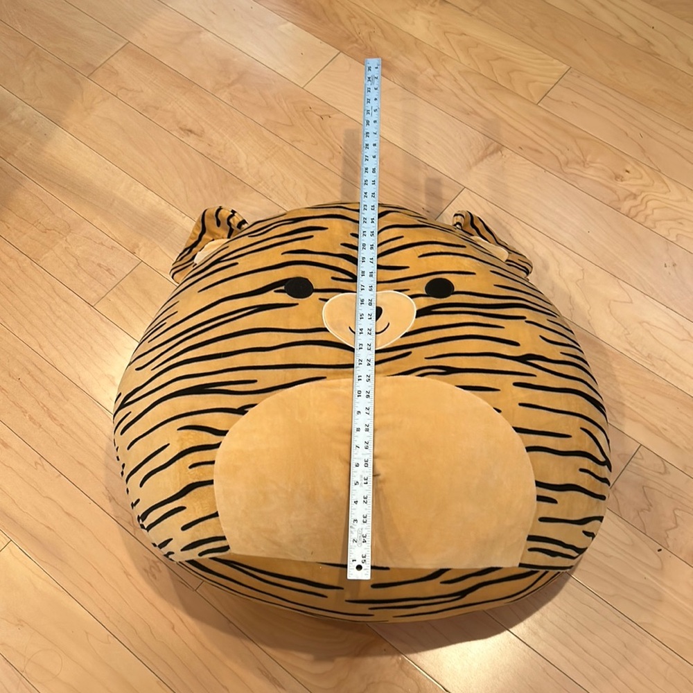 Large Squishmellow Tiger